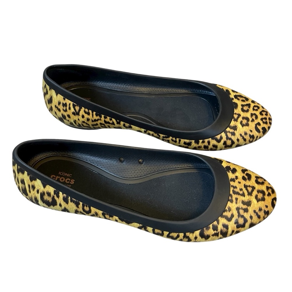 CROCS Lina Slip On Leopard Print Ballet Flat Shoes Size 9 in GUC